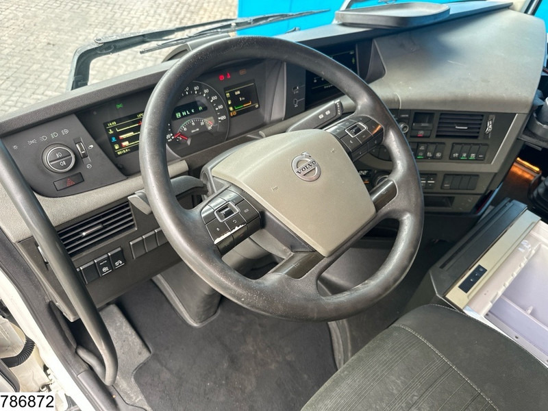 Volvo FH 420 EURO 6 - Nyergesvontató: 5 kép. Volvo FH 420 EURO 6 - Nyergesvontató: 5 kép.