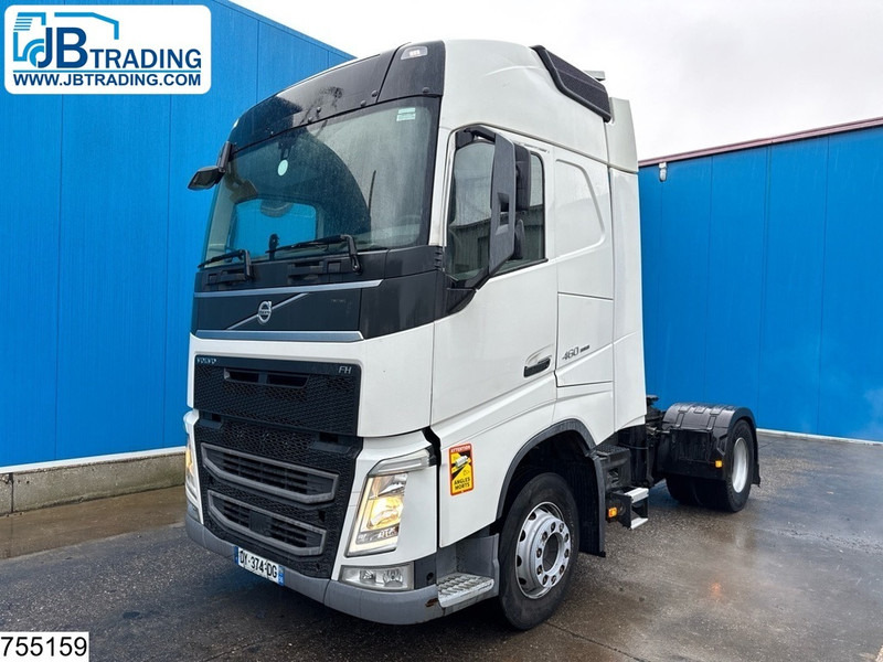 Volvo FH 460 EURO 6 - Nyergesvontató: 1 kép. Volvo FH 460 EURO 6 - Nyergesvontató: 1 kép.