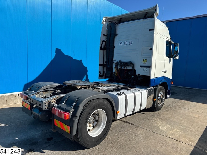 Volvo FH 480 EURO 5, Hydraulic - Nyergesvontató: 2 kép. Volvo FH 480 EURO 5, Hydraulic - Nyergesvontató: 2 kép.