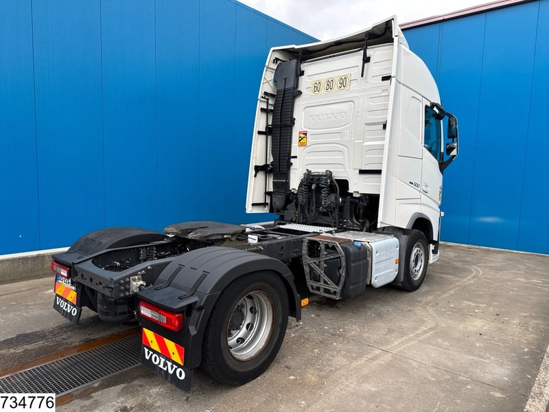 Volvo FH 500 EURO 6 - Nyergesvontató: 2 kép. Volvo FH 500 EURO 6 - Nyergesvontató: 2 kép.