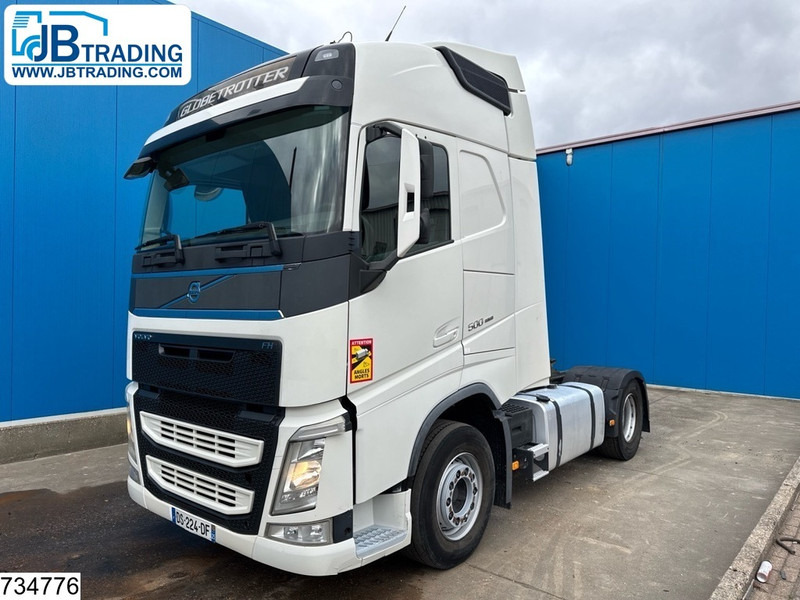 Volvo FH 500 EURO 6 - Nyergesvontató: 1 kép. Volvo FH 500 EURO 6 - Nyergesvontató: 1 kép.