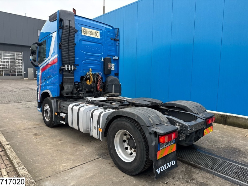 Volvo FH 500 EURO 6, Hydraulic - Nyergesvontató: 4 kép. Volvo FH 500 EURO 6, Hydraulic - Nyergesvontató: 4 kép.