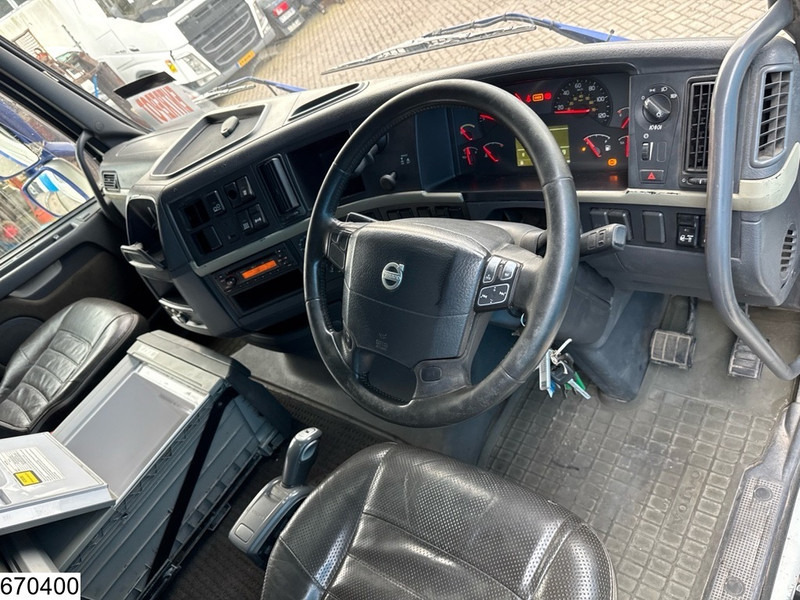 Volvo FH13 540 6x2, EURO 5, RHD, PTO, Compressor - Nyergesvontató: 5 kép. Volvo FH13 540 6x2, EURO 5, RHD, PTO, Compressor - Nyergesvontató: 5 kép.