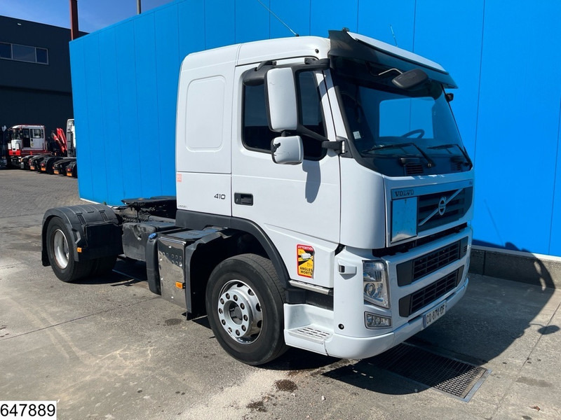 Volvo FM 410 ADR, PTO, Retarder - Nyergesvontató: 4 kép. Volvo FM 410 ADR, PTO, Retarder - Nyergesvontató: 4 kép.