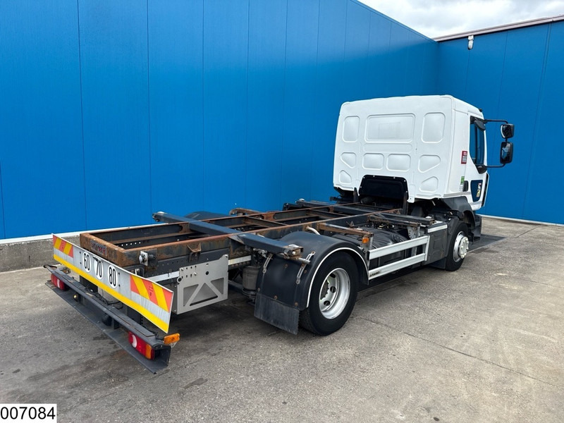 Renault D 13 250 EURO 6, ADR - Cserefelépítményes teherautó: 3 kép. Renault D 13 250 EURO 6, ADR - Cserefelépítményes teherautó: 3 kép.