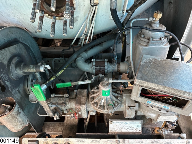 Renault Midlum 220 Dxi 16104 Liter, LPG GPL, Gastank, Steel suspension - Tartályos teherautó: 5 kép. Renault Midlum 220 Dxi 16104 Liter, LPG GPL, Gastank, Steel suspension - Tartályos teherautó: 5 kép.