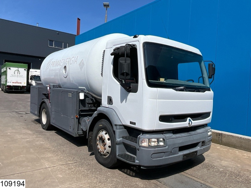 Renault Premium 270 16350 Liter, LPG GPL, Gastank, Manual - Tartályos teherautó: 2 kép. Renault Premium 270 16350 Liter, LPG GPL, Gastank, Manual - Tartályos teherautó: 2 kép.