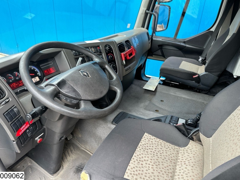Renault Premium 270 EURO 5, Fuel, 13.390 Liter, 4 Comp - Tartályos teherautó: 5 kép. Renault Premium 270 EURO 5, Fuel, 13.390 Liter, 4 Comp - Tartályos teherautó: 5 kép.