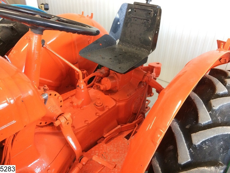 Same DA 30 2WD - Traktor: 5 kép. Same DA 30 2WD - Traktor: 5 kép.