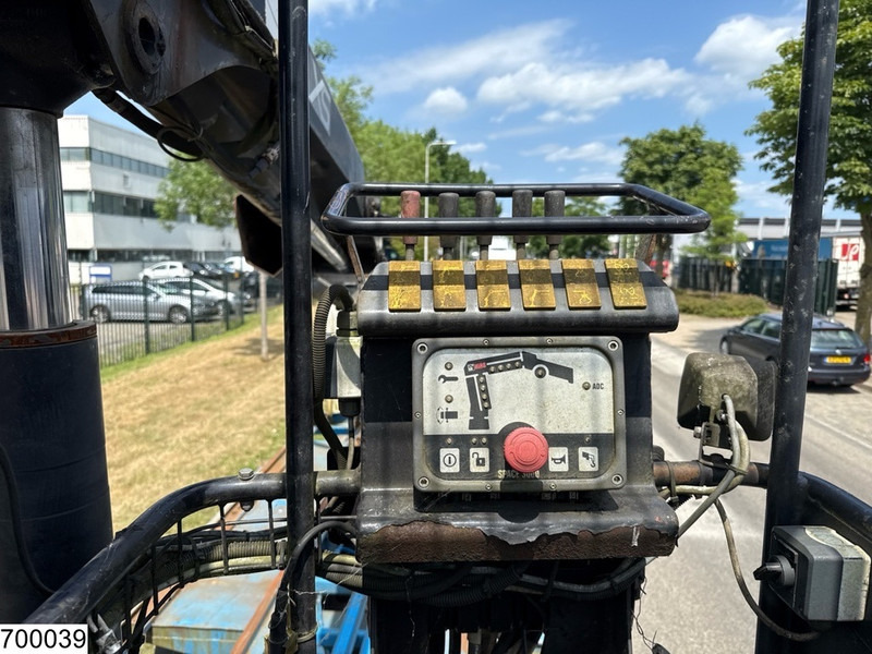 Samro open laadbak Hiab - Platós félpótkocsi: 5 kép. Samro open laadbak Hiab - Platós félpótkocsi: 5 kép.