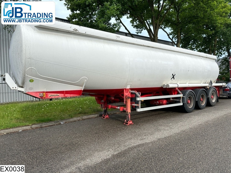 Trailor Fuel 40196 Liter, 9 Compartimenten - Tartályos félpótkocsi: 1 kép. Trailor Fuel 40196 Liter, 9 Compartimenten - Tartályos félpótkocsi: 1 kép.