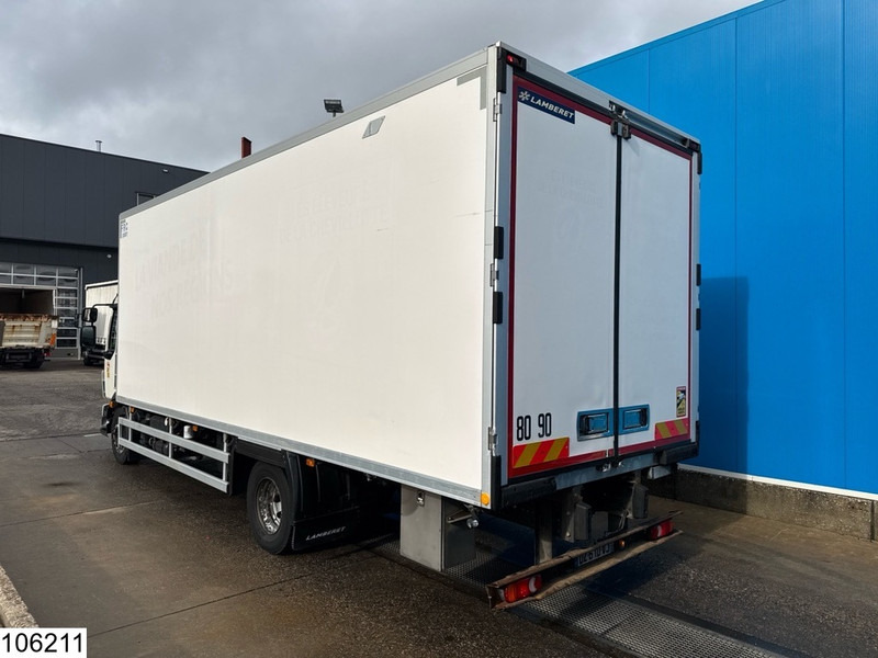 Volvo FL 250 EURO 6, Carrier, Meat hanging rails - Hűtős teherautó: 4 kép. Volvo FL 250 EURO 6, Carrier, Meat hanging rails - Hűtős teherautó: 4 kép.