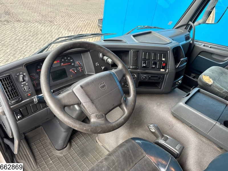 Volvo FM 410 8x4, EURO 5, PTO - Alvaz teherautó: 5 kép. Volvo FM 410 8x4, EURO 5, PTO - Alvaz teherautó: 5 kép.