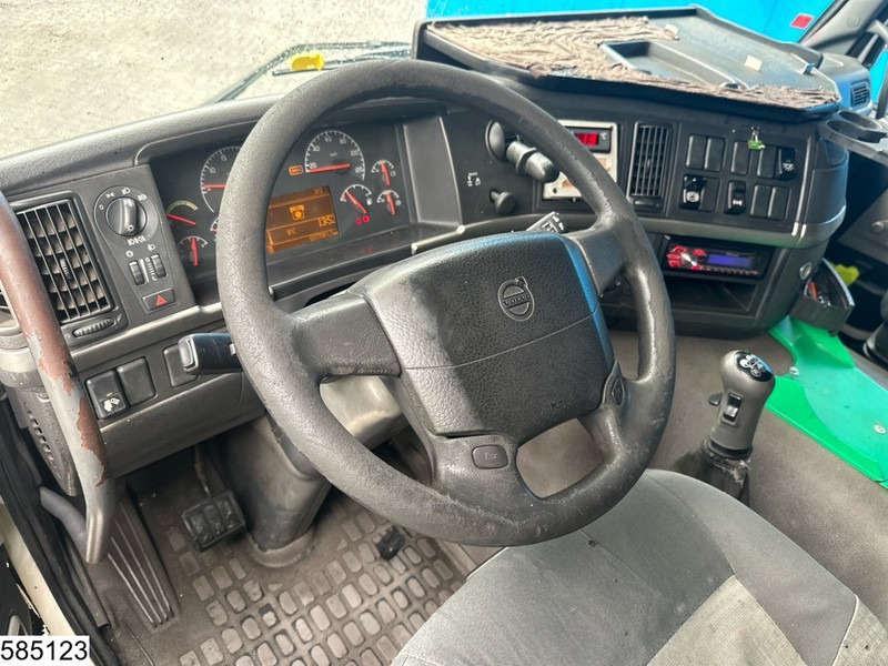 Volvo FM9 260 EURO 3, Thermoking - Hűtős teherautó: 5 kép. Volvo FM9 260 EURO 3, Thermoking - Hűtős teherautó: 5 kép.