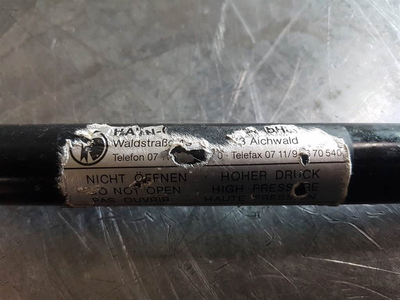 Ahlmann 4108719A - Gas spring/Gasfeder/Gasveer - Keret/ Alváz: 3 kép. Ahlmann 4108719A - Gas spring/Gasfeder/Gasveer - Keret/ Alváz: 3 kép.
