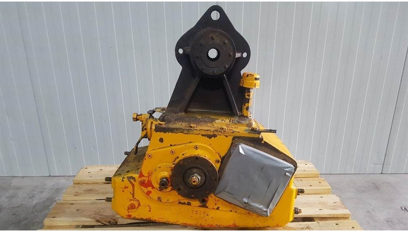 Ahlmann AS 12 - Transmission/Getriebe/Transmissiebak - Sebességváltó és alkatrészek - Építőipari gépek: 2 kép. Ahlmann AS 12 - Transmission/Getriebe/Transmissiebak - Sebességváltó és alkatrészek - Építőipari gépek: 2 kép.