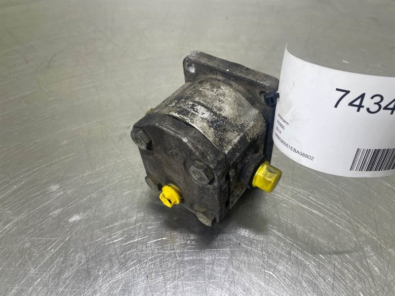 Ahlmann AS900-23120311-Haldex WM09A1-Lueftermotor - Hidraulika - Építőipari gépek: 3 kép. Ahlmann AS900-23120311-Haldex WM09A1-Lueftermotor - Hidraulika - Építőipari gépek: 3 kép.