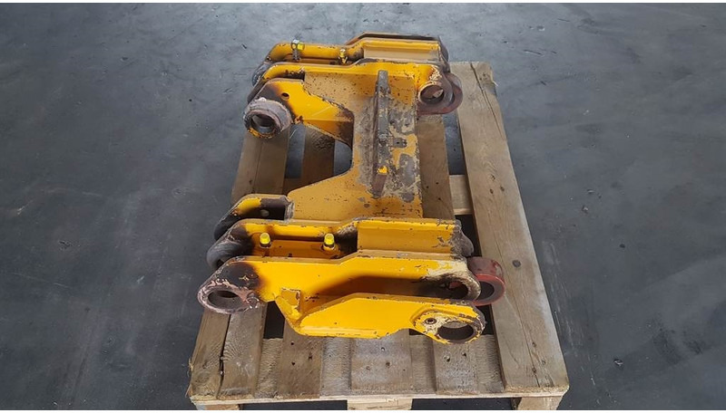 Ahlmann AZ 150 - Quick coupler/Schnellwechsler/Snelwissel - Gyorscsatlakozó: 3 kép. Ahlmann AZ 150 - Quick coupler/Schnellwechsler/Snelwissel - Gyorscsatlakozó: 3 kép.