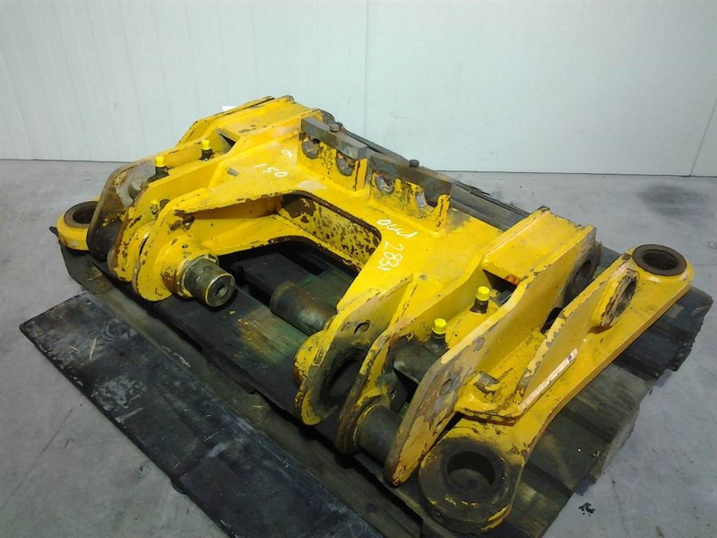 Ahlmann AZ 150 - Quick coupler/Schnellwechsler/Snelwissel - Gyorscsatlakozó: 1 kép. Ahlmann AZ 150 - Quick coupler/Schnellwechsler/Snelwissel - Gyorscsatlakozó: 1 kép.