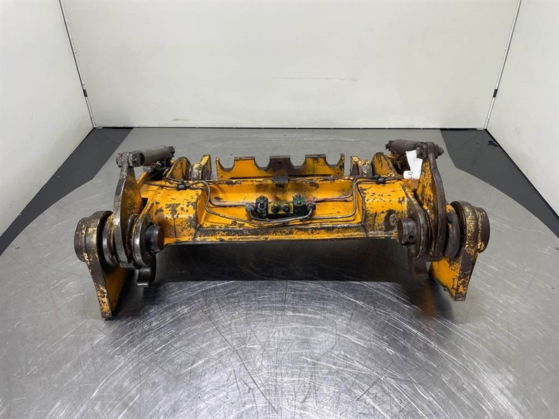 Ahlmann AZ10 - Quick coupler/Schnellwechsler/Snelwissel - Gyorscsatlakozó - Építőipari gépek: 4 kép. Ahlmann AZ10 - Quick coupler/Schnellwechsler/Snelwissel - Gyorscsatlakozó - Építőipari gépek: 4 kép.