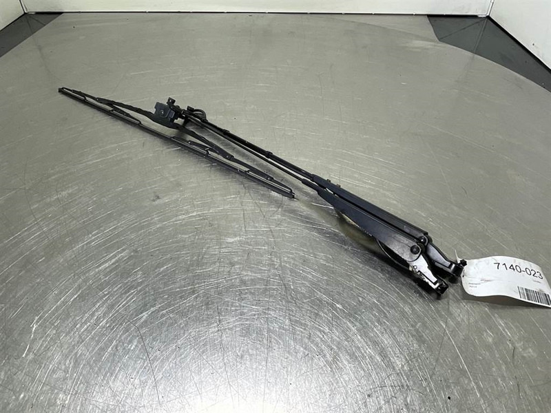 Ahlmann AZ14-4109311A-Wiper arm/Wischerarm/Ruitenwisserarm - Fülke és belső tér - Építőipari gépek: 2 kép. Ahlmann AZ14-4109311A-Wiper arm/Wischerarm/Ruitenwisserarm - Fülke és belső tér - Építőipari gépek: 2 kép.