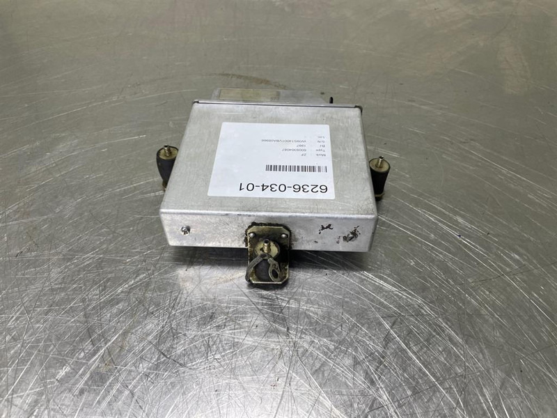 Ahlmann AZ14-ZF 6009304087-Switch kabinet/Schaltschrank - Elektromos rendszer - Építőipari gépek: 2 kép. Ahlmann AZ14-ZF 6009304087-Switch kabinet/Schaltschrank - Elektromos rendszer - Építőipari gépek: 2 kép.