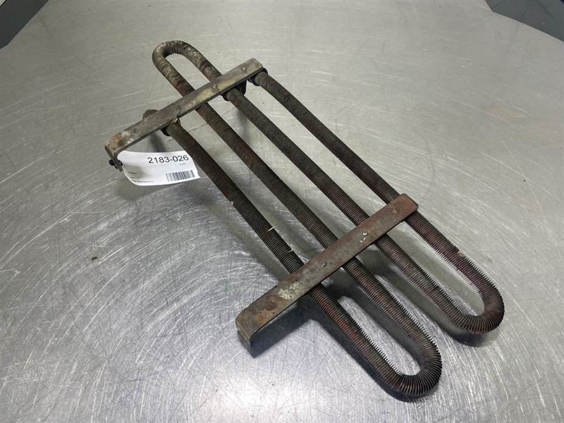 Motor - Építőipari gépek Ahlmann AZ150-4109748A-Fuel cooler/Kühler/Diesel koeler: 7 kép.