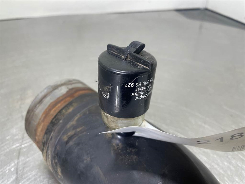 Ahlmann AZ150-4180852A-Air filter/Luftfilter/Luchtfilter - Motor - Építőipari gépek: 5 kép. Ahlmann AZ150-4180852A-Air filter/Luftfilter/Luchtfilter - Motor - Építőipari gépek: 5 kép.