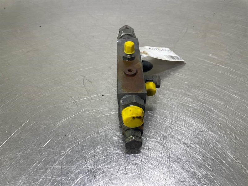 Ahlmann AZ150-4184401A/23105052-Valve/Senkbremsventile - Hidraulika - Építőipari gépek: 2 kép. Ahlmann AZ150-4184401A/23105052-Valve/Senkbremsventile - Hidraulika - Építőipari gépek: 2 kép.