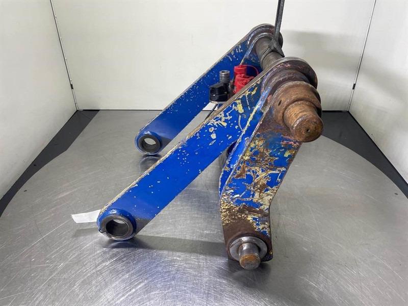 Ahlmann AZ150-Quick coupler/Schnellwechsler/Snelwissel - Gyorscsatlakozó - Építőipari gépek: 2 kép. Ahlmann AZ150-Quick coupler/Schnellwechsler/Snelwissel - Gyorscsatlakozó - Építőipari gépek: 2 kép.