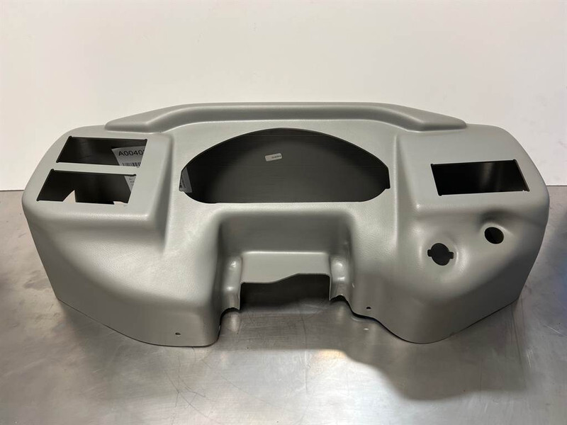 Ahlmann AZ150E-23108603-Dashboard/Console/Konsole - Fülke és belső tér - Építőipari gépek: 1 kép. Ahlmann AZ150E-23108603-Dashboard/Console/Konsole - Fülke és belső tér - Építőipari gépek: 1 kép.