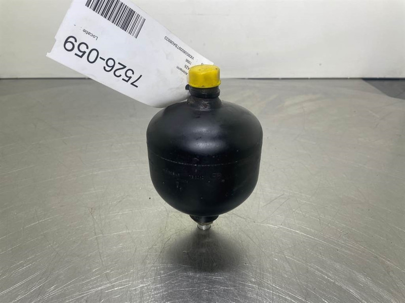 Ahlmann AZ6-Bosch 0531602506-Accumulator/Hydrospeicher - Hidraulika - Építőipari gépek: 2 kép. Ahlmann AZ6-Bosch 0531602506-Accumulator/Hydrospeicher - Hidraulika - Építőipari gépek: 2 kép.