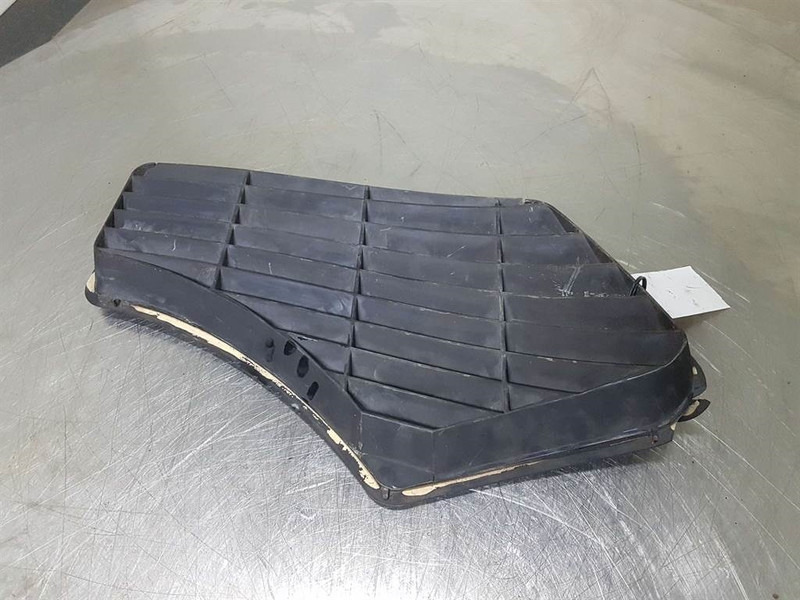 Atlas AR70 - Engine hood/Motorhaube/Luchtrooster - Keret/ Alváz - Építőipari gépek: 4 kép. Atlas AR70 - Engine hood/Motorhaube/Luchtrooster - Keret/ Alváz - Építőipari gépek: 4 kép.