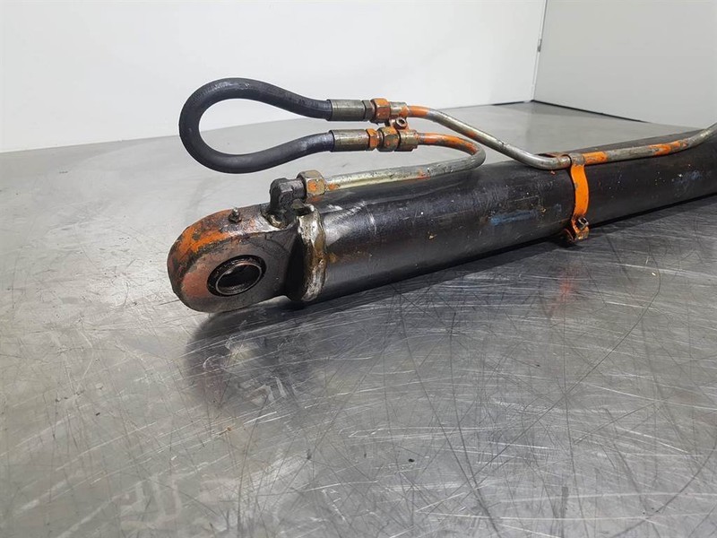 Atlas - Lifting cylinder/Hubzylinder/Hefcilinder - Hidraulika: 3 kép. Atlas - Lifting cylinder/Hubzylinder/Hefcilinder - Hidraulika: 3 kép.