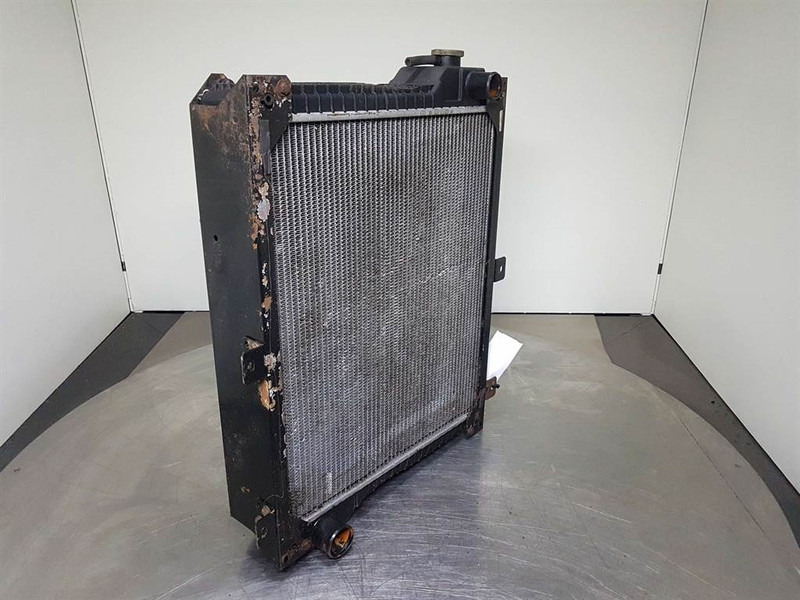 Case 621D-Denso-Cooler/Kühler/Koeler - Motor - Építőipari gépek: 2 kép. Case 621D-Denso-Cooler/Kühler/Koeler - Motor - Építőipari gépek: 2 kép.