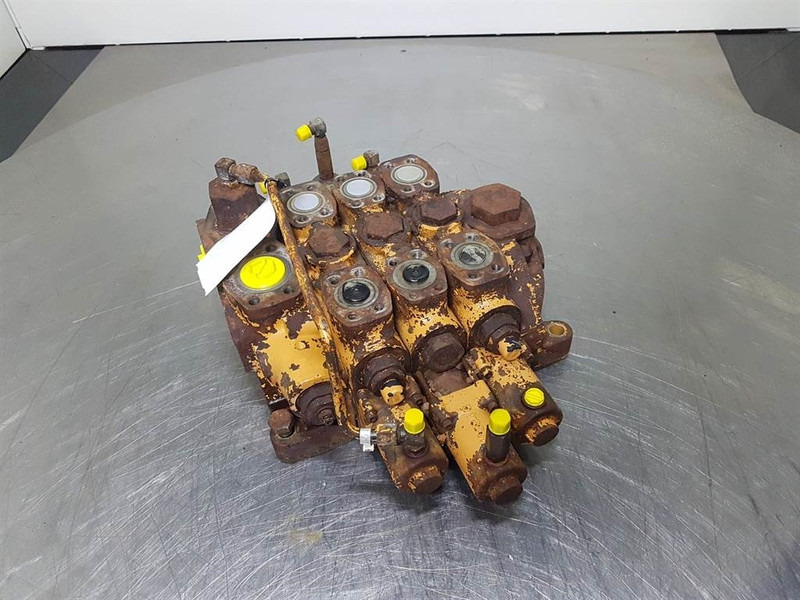 Case 921C-Parker V90 115 E-Valve/Ventile/Ventiel - Hidraulika - Építőipari gépek: 1 kép. Case 921C-Parker V90 115 E-Valve/Ventile/Ventiel - Hidraulika - Építőipari gépek: 1 kép.