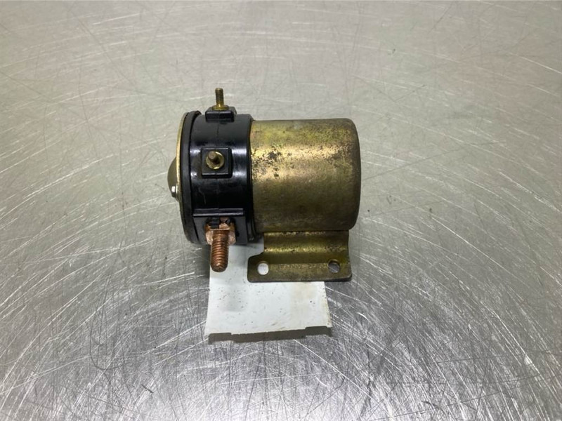 Cat 924G-179-0006-Relais/Starter switch - Elektromos rendszer - Építőipari gépek: 2 kép. Cat 924G-179-0006-Relais/Starter switch - Elektromos rendszer - Építőipari gépek: 2 kép.