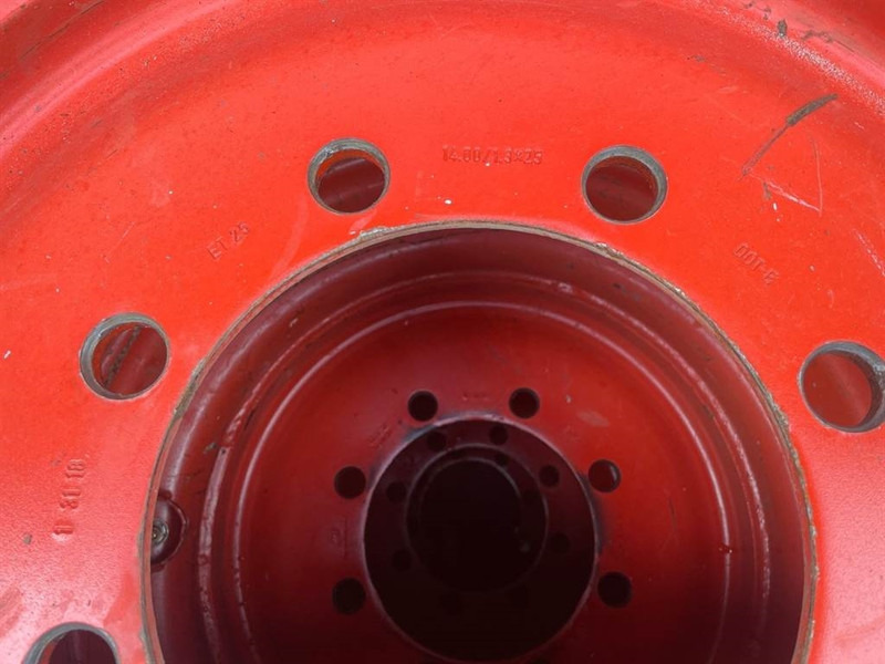 Claas CL956-Michelin 17.5R25-Tire/Reifen/Band - Gumiabroncsok és felnik - Építőipari gépek: 4 kép. Claas CL956-Michelin 17.5R25-Tire/Reifen/Band - Gumiabroncsok és felnik - Építőipari gépek: 4 kép.