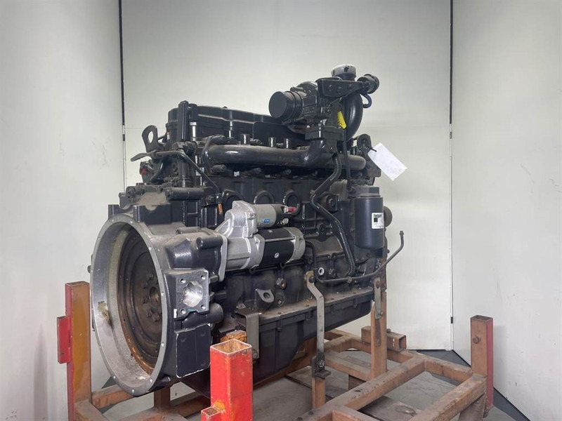 Cummins QSB6.7 - Engine/Motor - Motor - Építőipari gépek: 4 kép. Cummins QSB6.7 - Engine/Motor - Motor - Építőipari gépek: 4 kép.