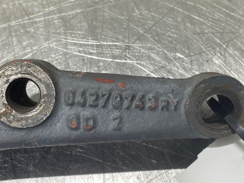 Deutz 04270743 - Engine mounts/Motorlager/Motorsteunen - Motor - Építőipari gépek: 3 kép. Deutz 04270743 - Engine mounts/Motorlager/Motorsteunen - Motor - Építőipari gépek: 3 kép.