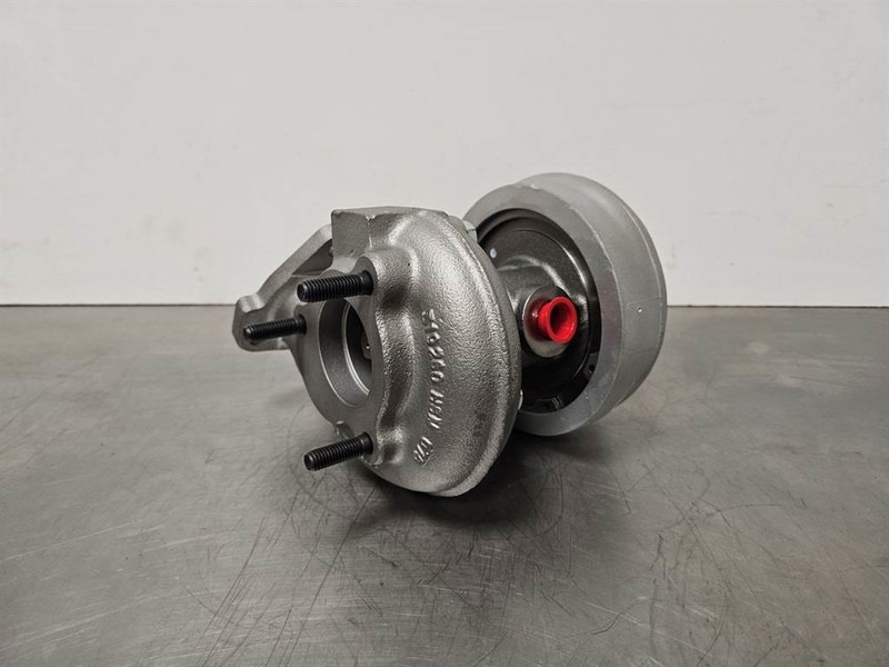 Deutz BF4L1011 - Turbocharger/Turbolader/Turbo - Motor - Építőipari gépek: 4 kép. Deutz BF4L1011 - Turbocharger/Turbolader/Turbo - Motor - Építőipari gépek: 4 kép.