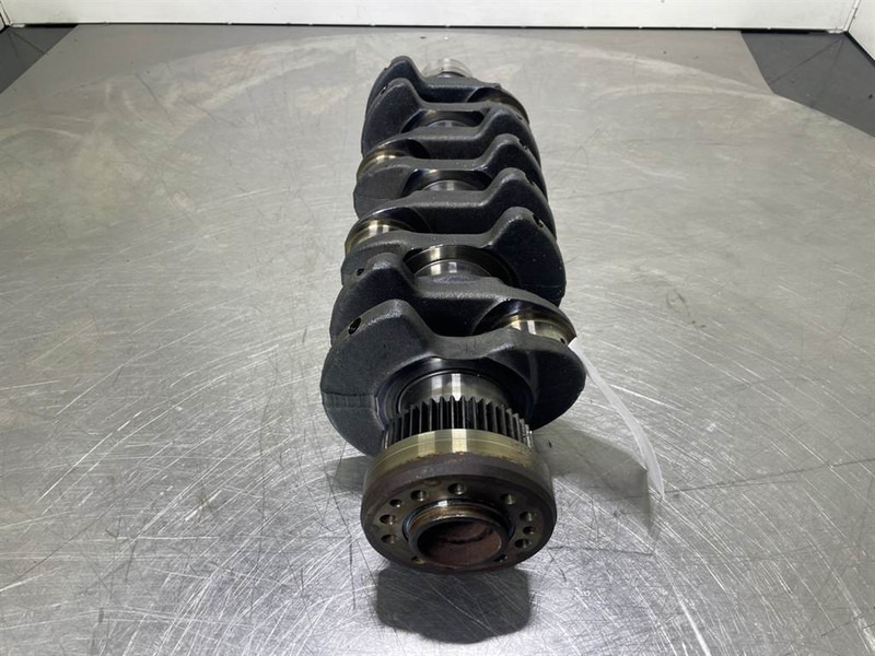 Deutz BF4M1013E-04201319-Crankshaft/Kurbelwelle/Krukas - Motor - Építőipari gépek: 3 kép. Deutz BF4M1013E-04201319-Crankshaft/Kurbelwelle/Krukas - Motor - Építőipari gépek: 3 kép.