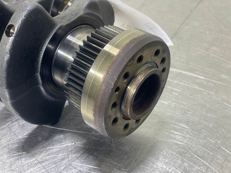 Deutz BF4M1013E-04201319-Crankshaft/Kurbelwelle/Krukas - Motor - Építőipari gépek: 5 kép. Deutz BF4M1013E-04201319-Crankshaft/Kurbelwelle/Krukas - Motor - Építőipari gépek: 5 kép.