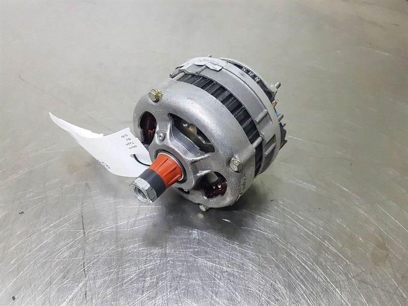 Deutz Valeo-566003040-24V 40A-Alternator/Lichtmaschine - Motor - Építőipari gépek: 3 kép. Deutz Valeo-566003040-24V 40A-Alternator/Lichtmaschine - Motor - Építőipari gépek: 3 kép.