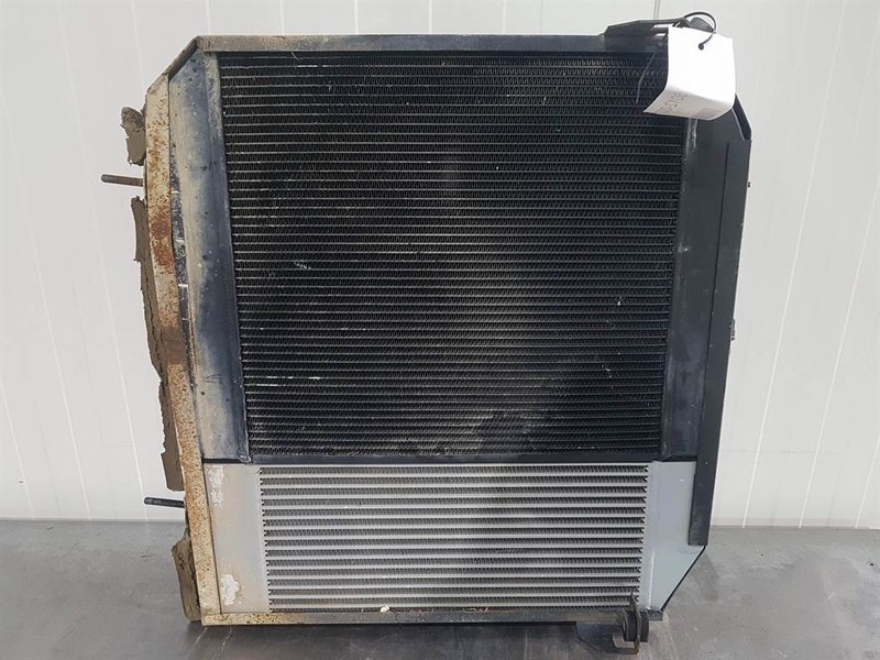 Dieci Telehandler-BVK0233-Cooler/Kühler/Koeler - Motor és alkatrészek - Építőipari gépek: 2 kép. Dieci Telehandler-BVK0233-Cooler/Kühler/Koeler - Motor és alkatrészek - Építőipari gépek: 2 kép.