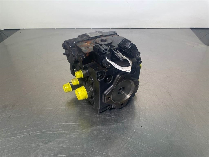 Genie Z34-22-Sauer Danfoss 42R28DG-Drive motor/Fahrmotor - Hidraulika - Építőipari gépek: 3 kép. Genie Z34-22-Sauer Danfoss 42R28DG-Drive motor/Fahrmotor - Hidraulika - Építőipari gépek: 3 kép.