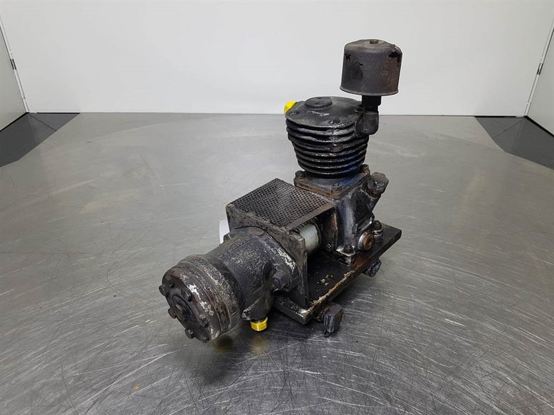 Graubremse KS100DE - Compressor/Kompressor - Légkompresszor: 5 kép. Graubremse KS100DE - Compressor/Kompressor - Légkompresszor: 5 kép.