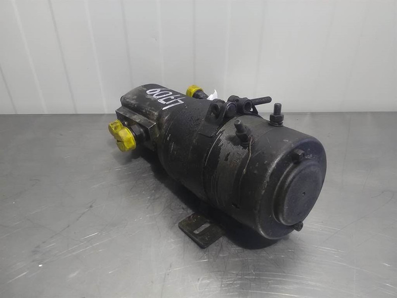 HALDEX 20-103339 - Volvo L 45 F-TP - Steering unit - Hidraulika: 2 kép. HALDEX 20-103339 - Volvo L 45 F-TP - Steering unit - Hidraulika: 2 kép.