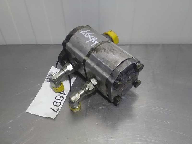 HALDEX WP09A2-1803009 - Gearpump/Zahnradpumpe/Tandwielpom - Hidraulika: 2 kép. HALDEX WP09A2-1803009 - Gearpump/Zahnradpumpe/Tandwielpom - Hidraulika: 2 kép.