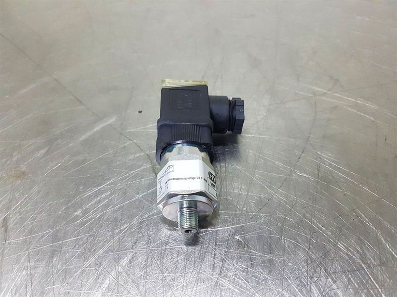 Hydac VMF 2 D.1 /-L24-301705-Clogging indicators - Elektromos rendszer - Építőipari gépek: 3 kép. Hydac VMF 2 D.1 /-L24-301705-Clogging indicators - Elektromos rendszer - Építőipari gépek: 3 kép.